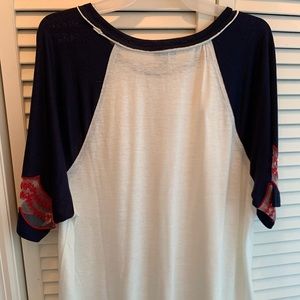 Tee shirt, Torrid, size 2, new with tags on